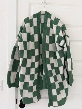 Amazon Green and Cream Checkered Open-Front Cardigan Sweater